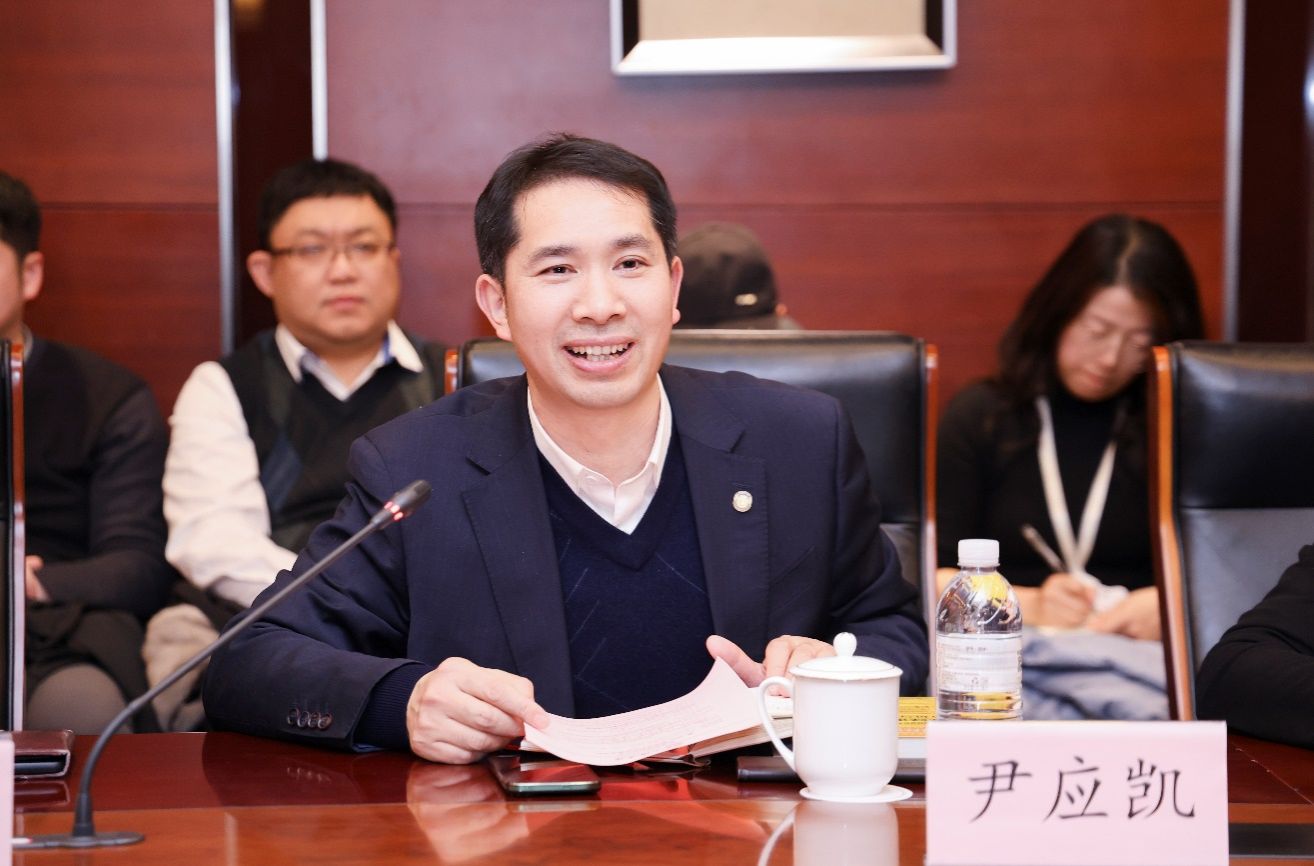 4096EB263A526B3DCA7BAC1237A_286055E7_1CE10