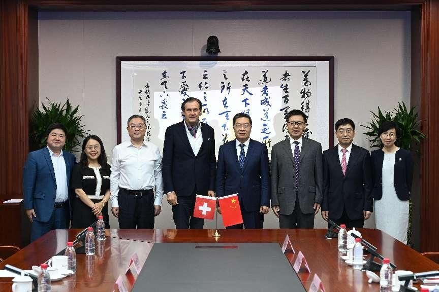 98876522AEE86B5D2A656FE957B_B523396F_1459B