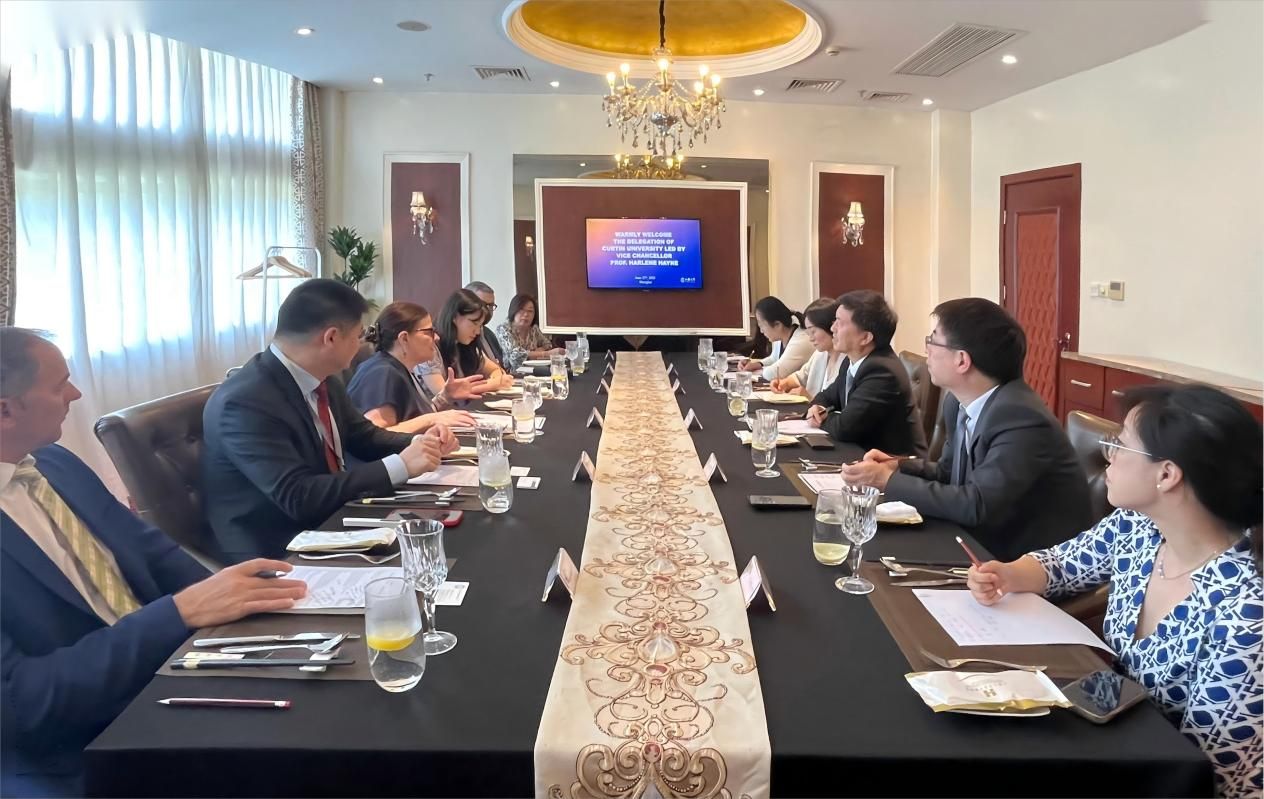 0C03687A082BF9C859CD5BAFA4D_2DD55A0D_2518D