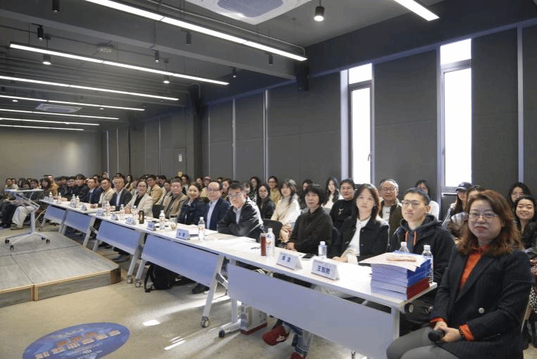 F46038E5B3C3A6CEBB357340E36_00E250A9_2DE7D