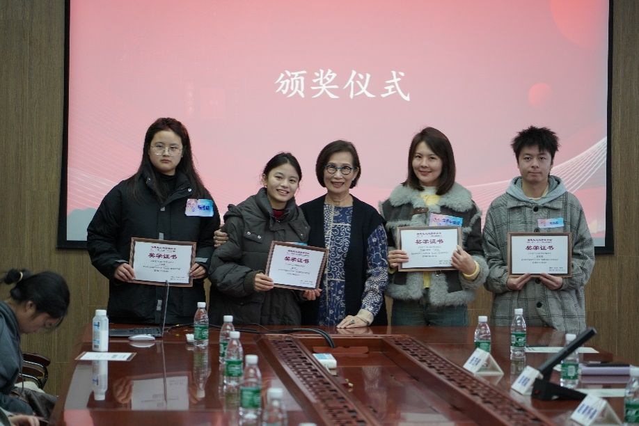 2A6019E57793195C36B59DCFDC9_9083F4AB_14A9C